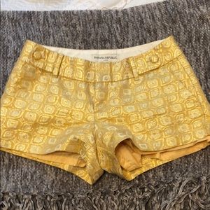 banana republic shorts size 2